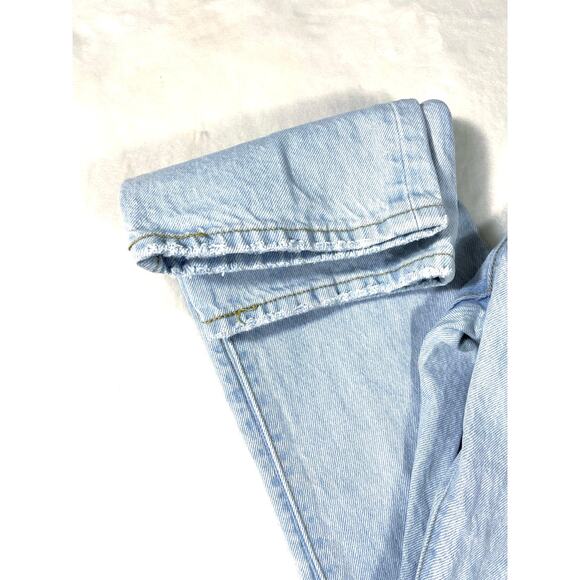 Levi’s 501 Light Wash Jeans W27 L30 - Picture 2 of 8